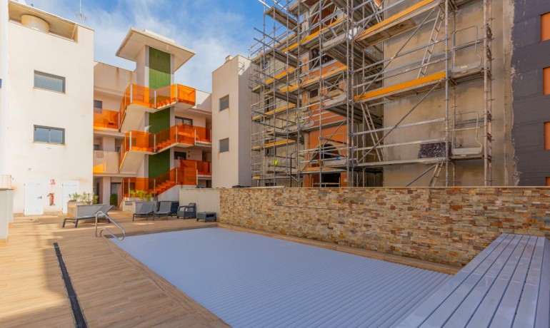 Revente - Appartement / Flat -
Torrevieja* - Los Frutales