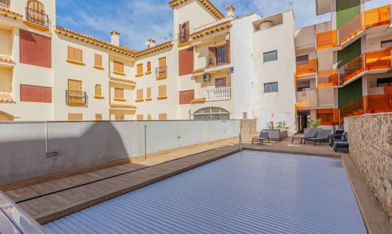 Revente - Appartement / Flat -
Torrevieja* - Los Frutales