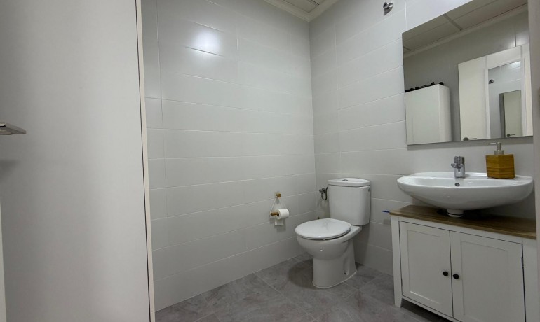 Venta - Comercial -
Orihuela Costa - La Zenia