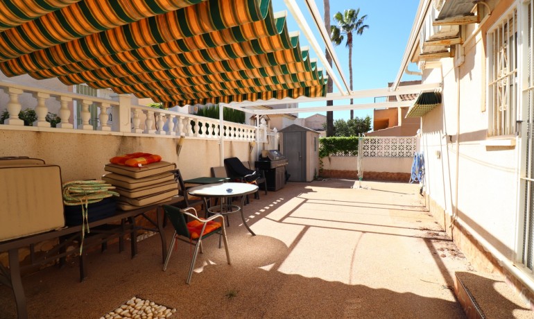 Revente - Villa -
Ciudad Quesada - Atalayas