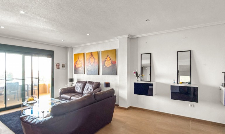 Revente - Appartement / Flat -
Orihuela Costa* - Lomas de Campoamor*