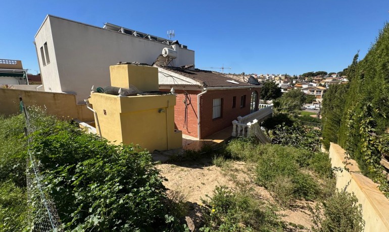 Revente - Villa -
Torrevieja* - Los balcones