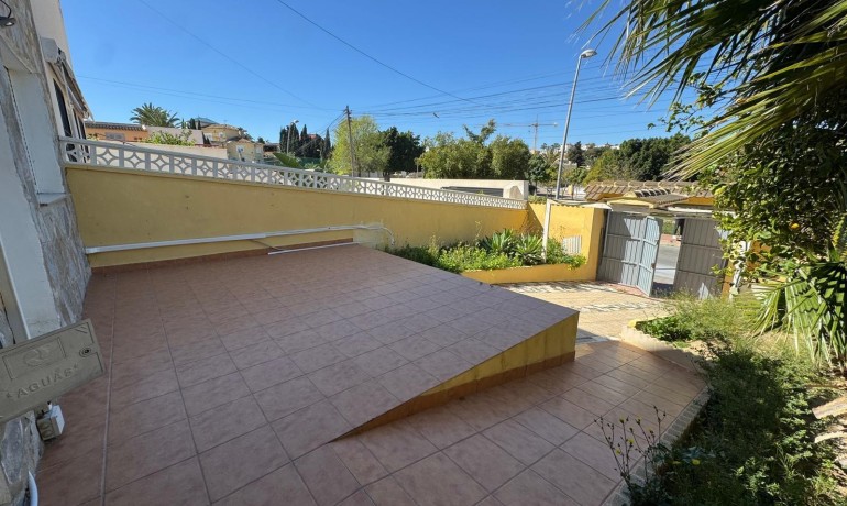 Revente - Villa -
Torrevieja* - Los balcones
