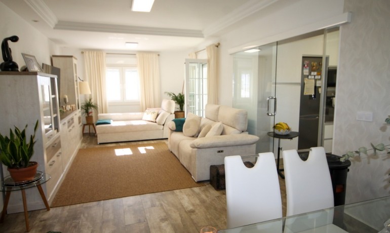 Venta - Villa -
San Miguel de Salinas - San Miguel de Salinas Alicante