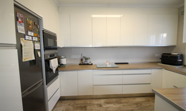 Venta - Villa -
San Miguel de Salinas - San Miguel de Salinas Alicante