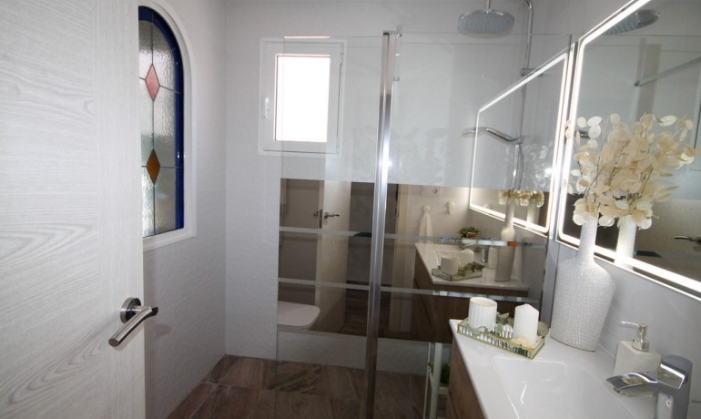 Venta - Villa -
San Miguel de Salinas - San Miguel de Salinas Alicante