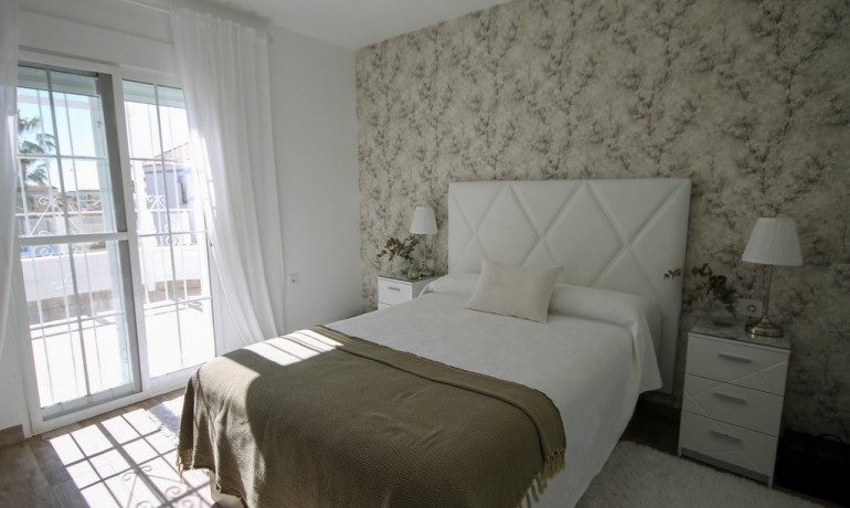 Venta - Villa -
San Miguel de Salinas - San Miguel de Salinas Alicante