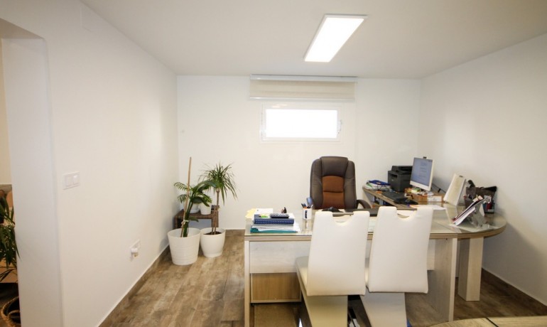 Venta - Villa -
San Miguel de Salinas - San Miguel de Salinas Alicante