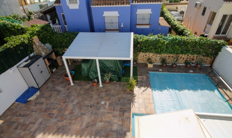 Venta - Villa -
San Miguel de Salinas - San Miguel de Salinas Alicante