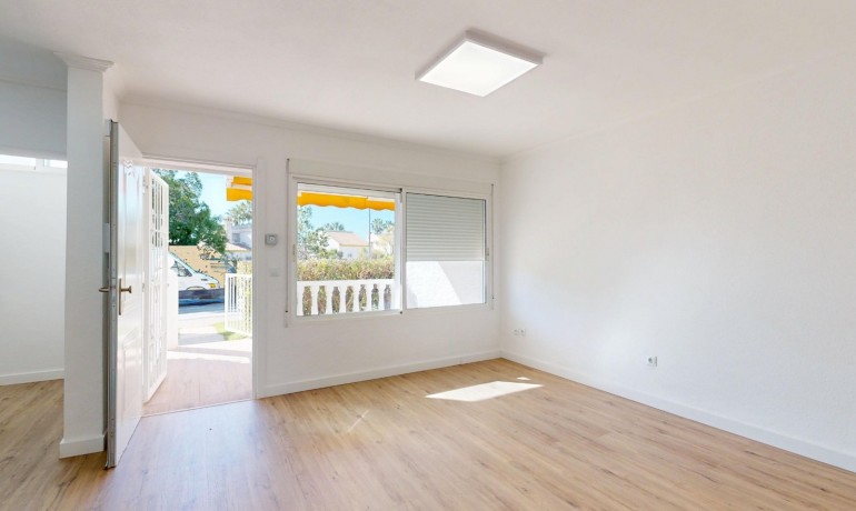 Herverkoop - Appartement / Flat -
Orihuela Costa* - Villamartin*