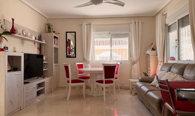 Revente - Villa -
Ciudad Quesada - Rojales