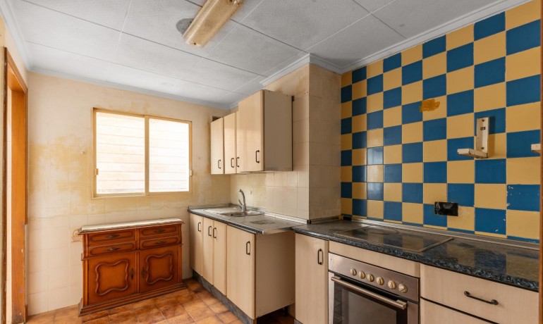 Revente - Appartement / Flat -
Torrevieja* - Habaneras