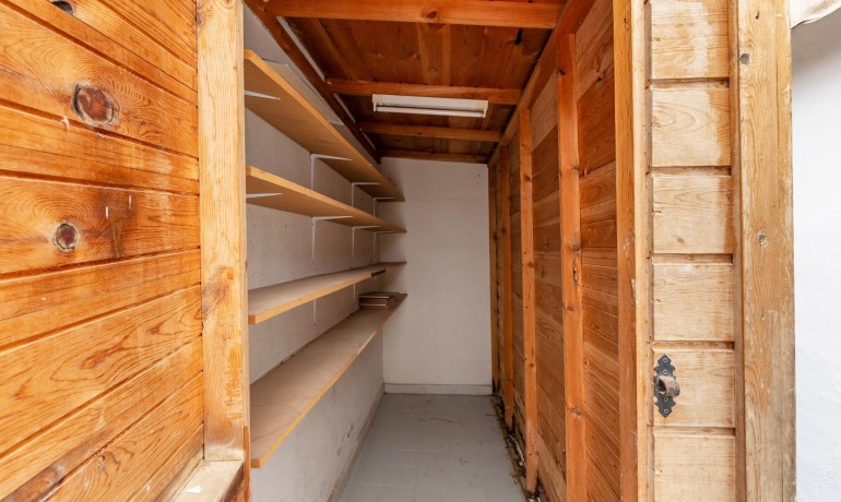 Revente - Appartement / Flat -
Torrevieja* - Habaneras