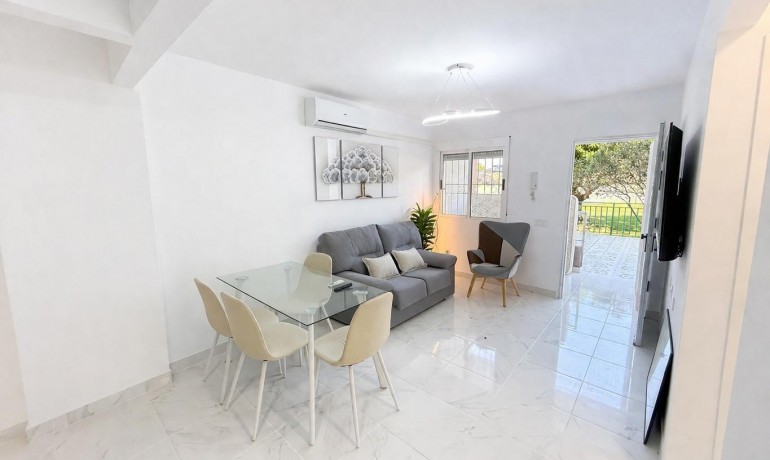 Revente - Appartement / Flat -
Torrevieja* - Parque de las Naciones