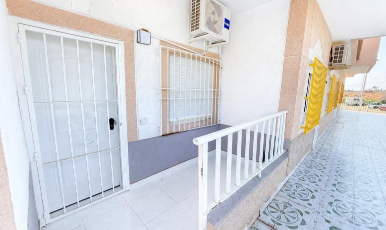 Revente - Appartement / Flat -
Torrevieja* - Parque de las Naciones