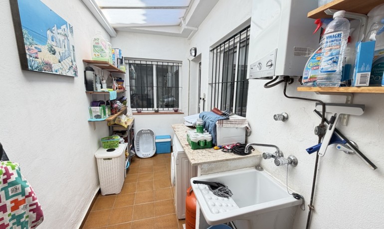 Sale - Apartment / Flat -
La Zenia