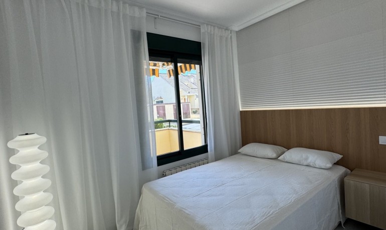 Revente - Appartement / Flat -
Orihuela Costa* - Lomas de Campoamor*