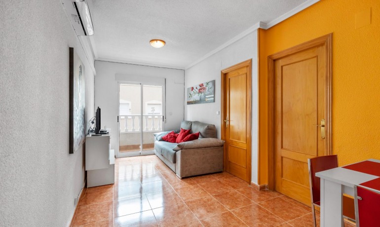 Sale - Apartment / Flat -
Torrevieja* - torrevieja