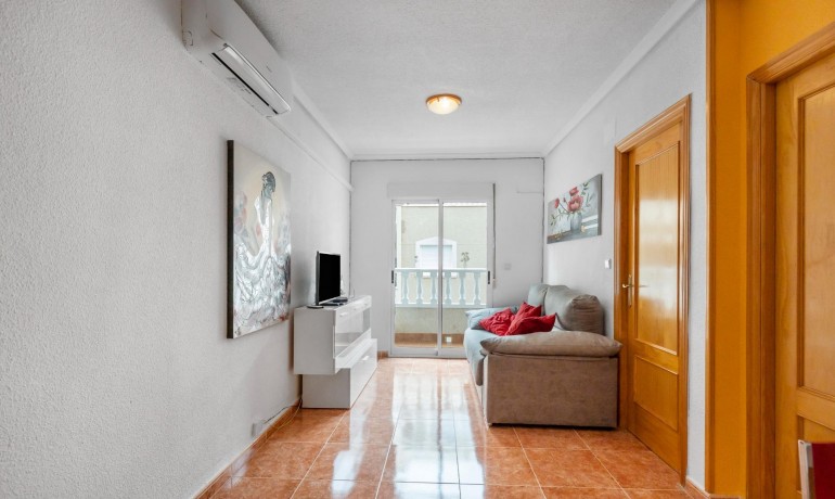 Sale - Apartment / Flat -
Torrevieja* - torrevieja