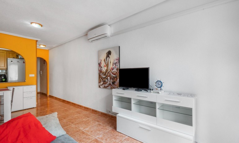 Sale - Apartment / Flat -
Torrevieja* - torrevieja