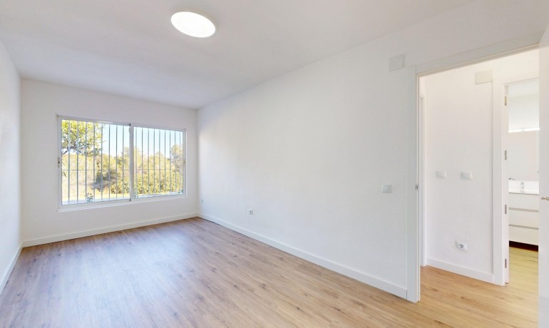 Sale - Apartment / Flat -
Orihuela Costa - Villamartin