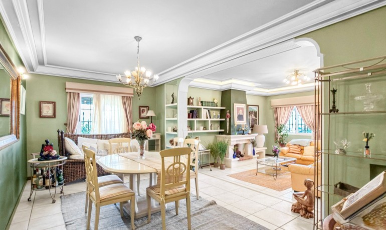 Venta - Villa -
Torrevieja - Torrelamata - La Mata