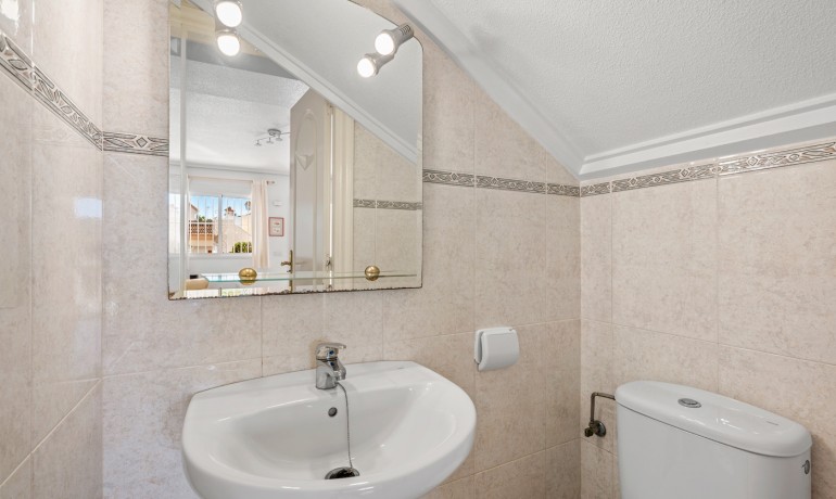 Herverkoop - Huis -
Ciudad Quesada - Rojales