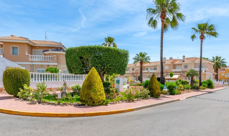 Herverkoop - Huis -
Ciudad Quesada - Rojales