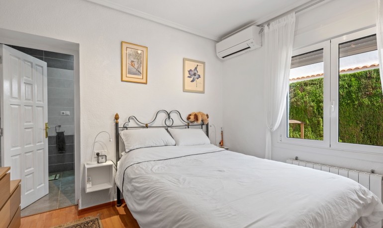 Venta - Villa -
Ciudad Quesada - Rojales