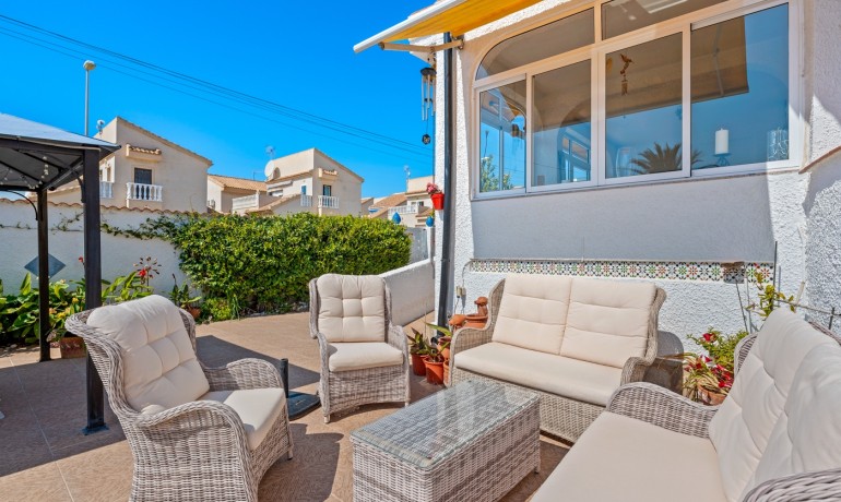 Venta - Villa -
Ciudad Quesada - Rojales