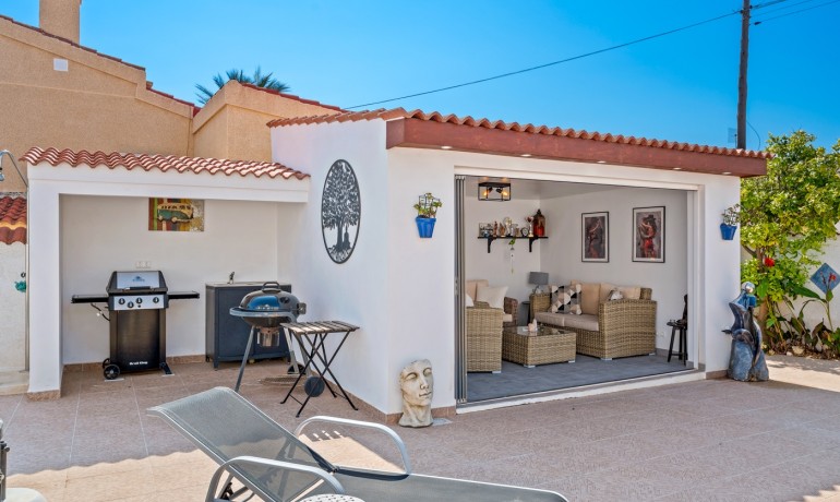 Venta - Villa -
Ciudad Quesada - Rojales