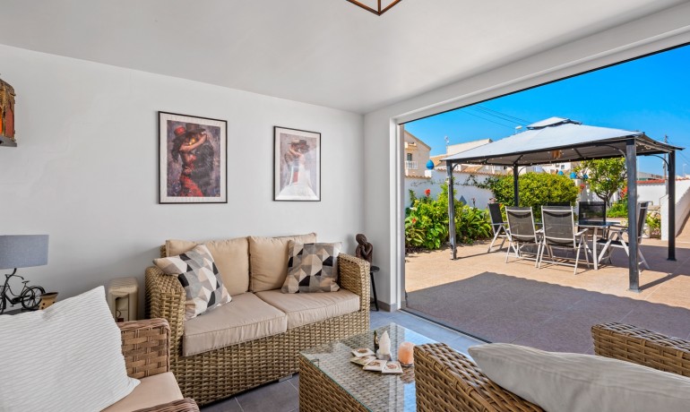 Venta - Villa -
Ciudad Quesada - Rojales