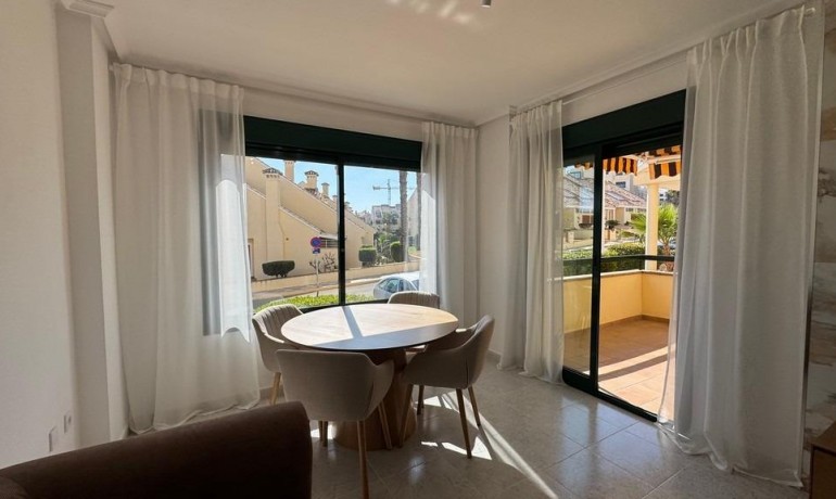 Revente - Appartement / Flat -
Orihuela Costa* - Las Filipinas