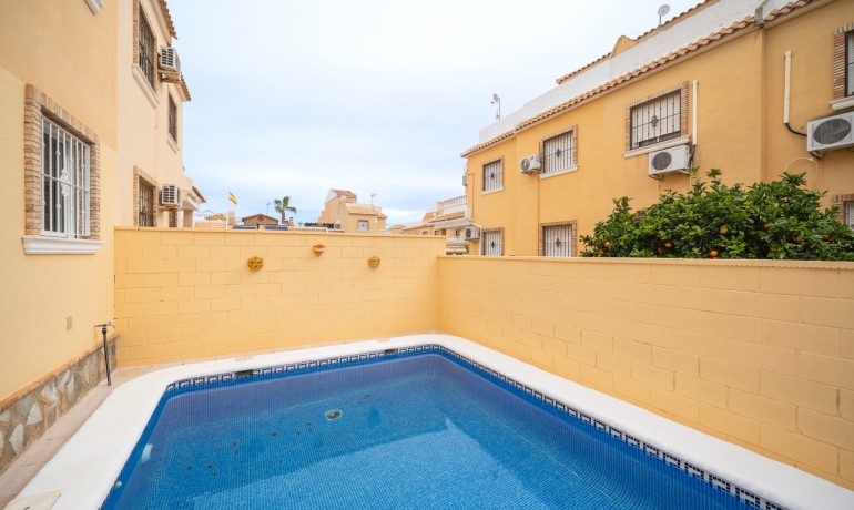 Revente - Maison -
Cuidad Quesada* - Ciudad Quesada - Rojales