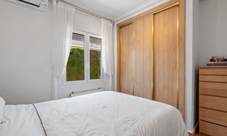 Revente - Villa -
Cuidad Quesada* - Rojales