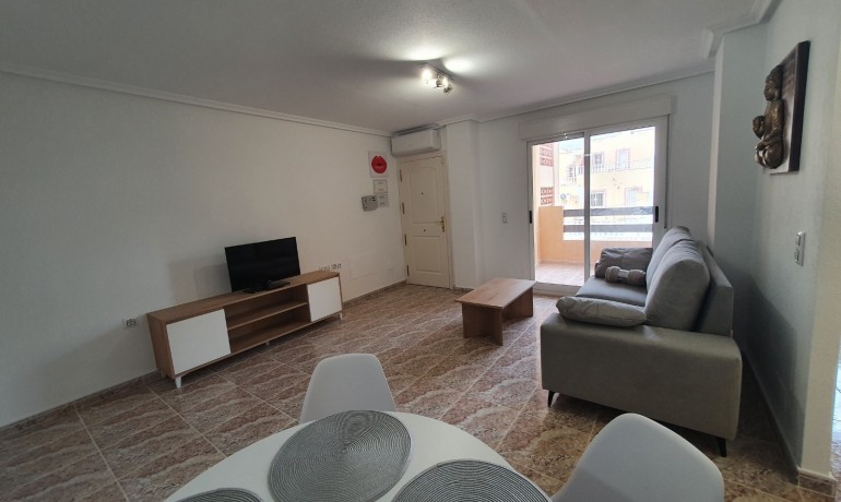 Revente - Appartement / Flat -
Orihuela Costa* - Villamartín-Las Filipinas