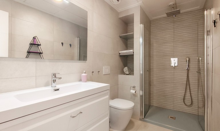 Venta - Apartamento / piso -
Los Altos - Torrevieja