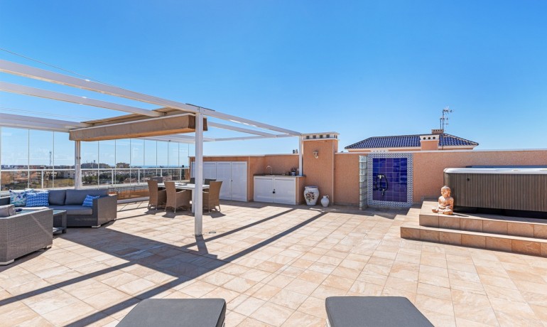 Venta - Apartamento / piso -
Los Altos - Torrevieja