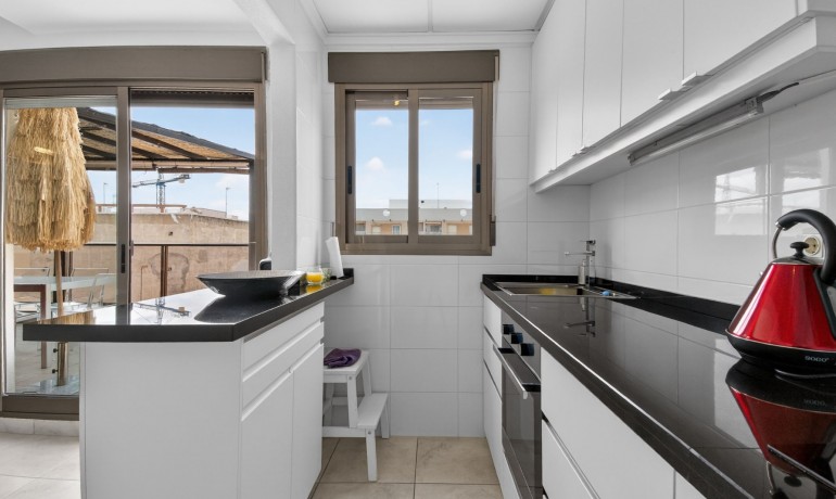 Venta - Apartamento / piso -
Guardamar - CENTRO