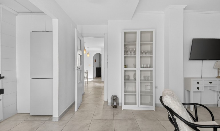 Venta - Apartamento / piso -
Guardamar - CENTRO