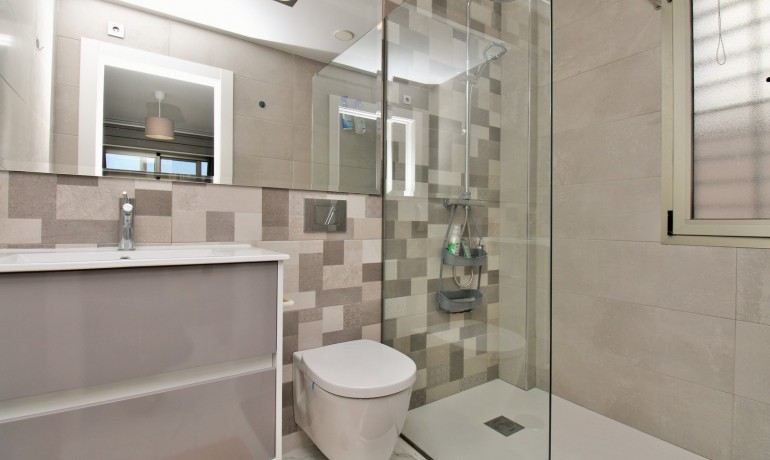 Venta - Villa -
Villamartin