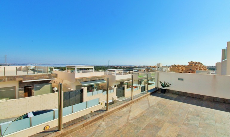 Venta - Villa -
Villamartin