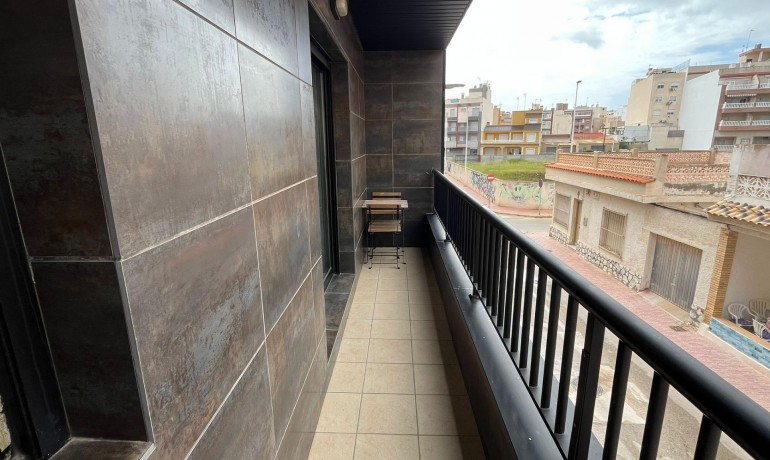 Venta - Apartamento / piso -
Torrevieja - La Mata pueblo