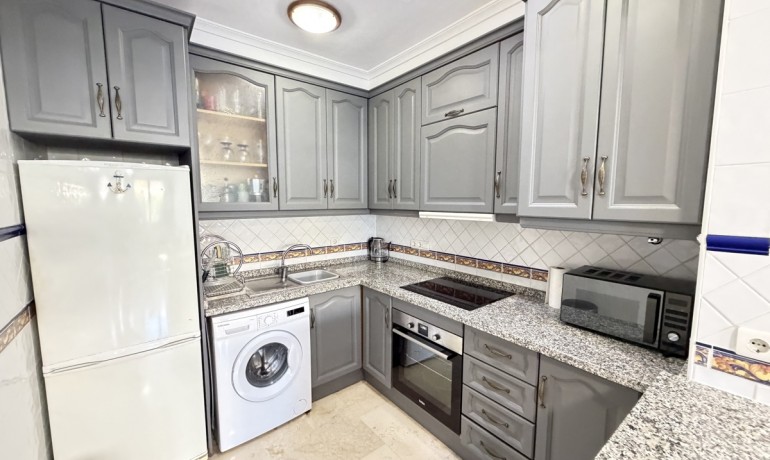 Venta - Apartamento / piso -
Villamartin