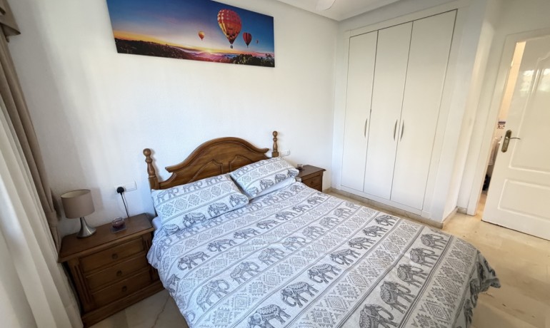 Venta - Apartamento / piso -
Villamartin