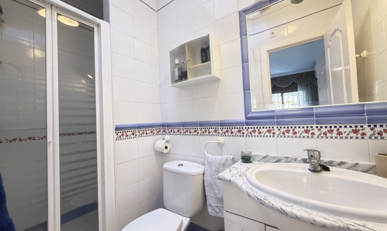 Venta - Apartamento / piso -
Villamartin