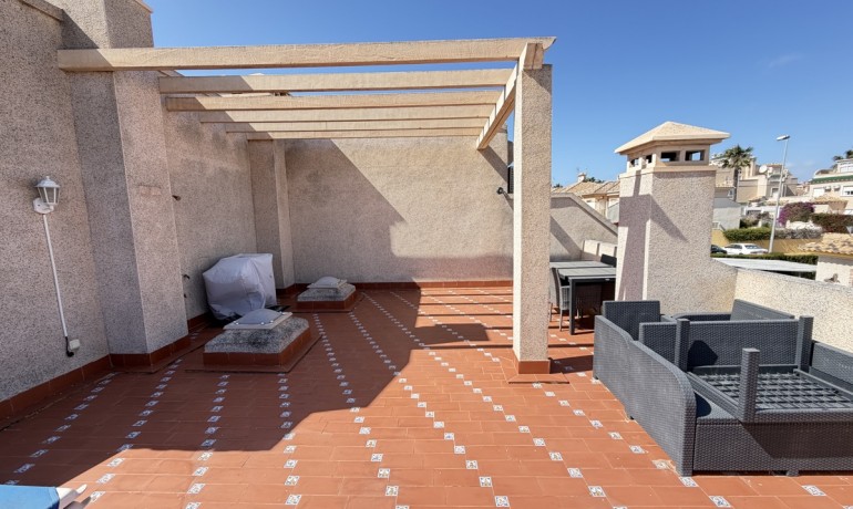 Venta - Apartamento / piso -
Villamartin