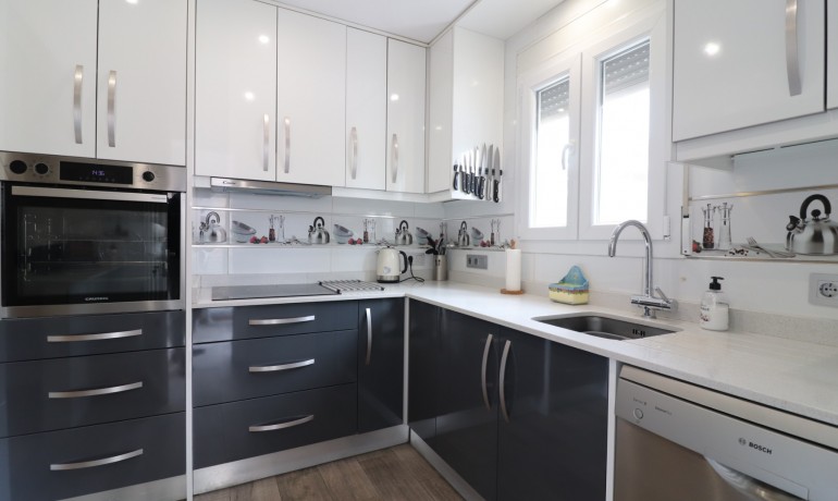 Revente - Villa -
Algorfa - Montebello