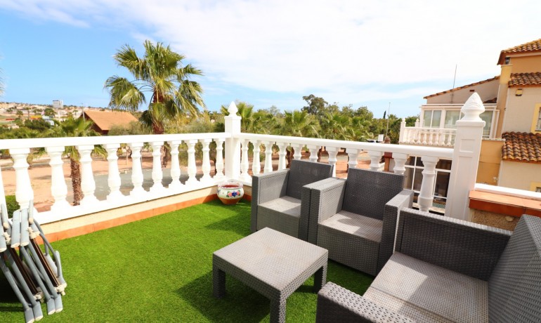 Revente - Villa -
Algorfa - Montebello