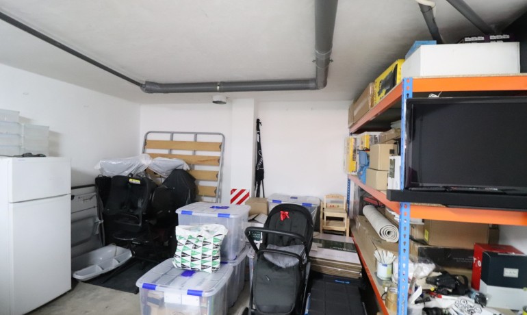 Revente - Maison -
Redovan - Redovan - Town